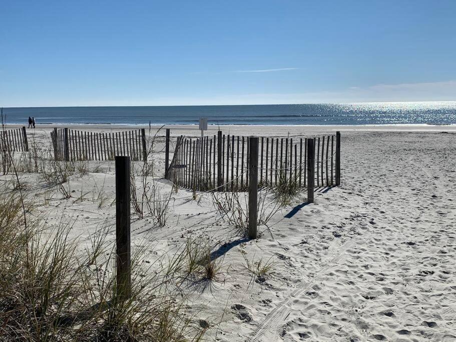 Beach Happy!-Nice Ocean View Hilton Head Villa Hilton Head Island Exterior photo