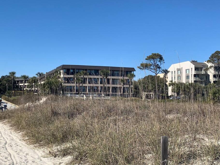 Beach Happy!-Nice Ocean View Hilton Head Villa Hilton Head Island Exterior photo